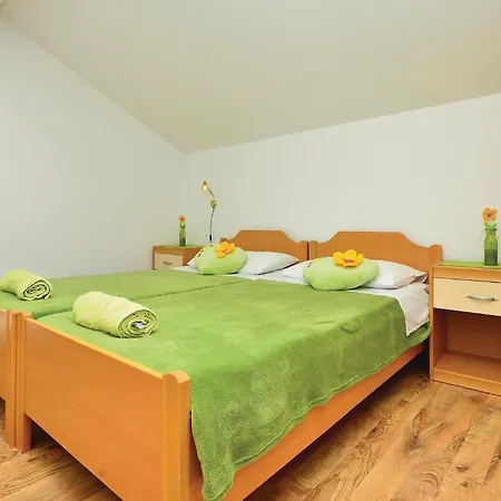 Ferienhaus Beautiful In Mocici