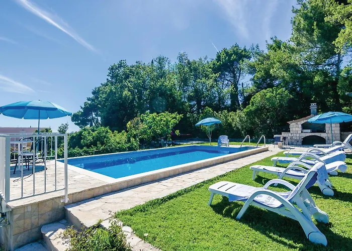 Ferienhaus Beautiful In Mocici