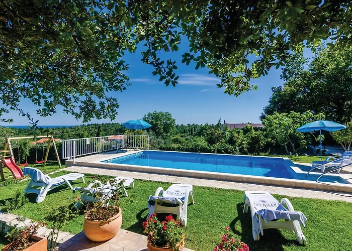 Ferienhaus Beautiful In Mocici
