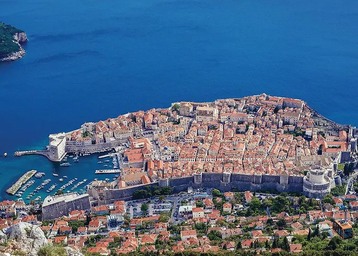 Beautiful In بيت للعطل