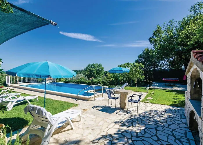 Beautiful In بيت للعطل